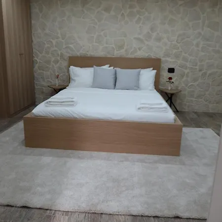 Casa Nika 4*