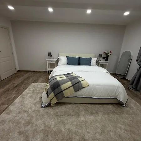 Bed & Breakfast Casa Nika 4*