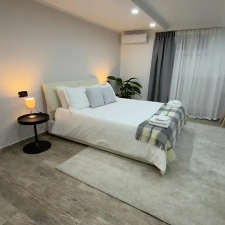 Bed and breakfast Casa Nika 4*
